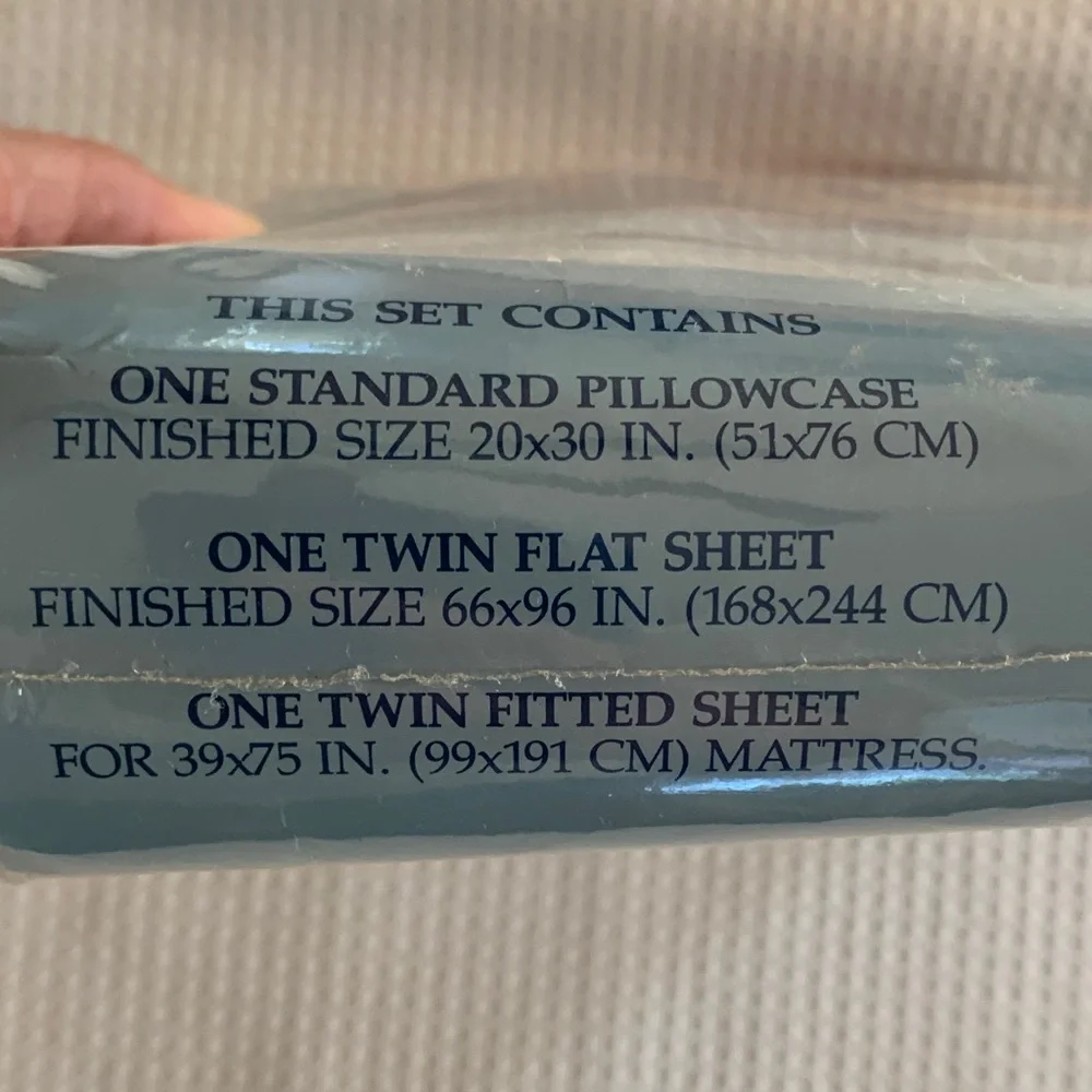 VINTAGE Dan River 3 Piece Twin Set-new